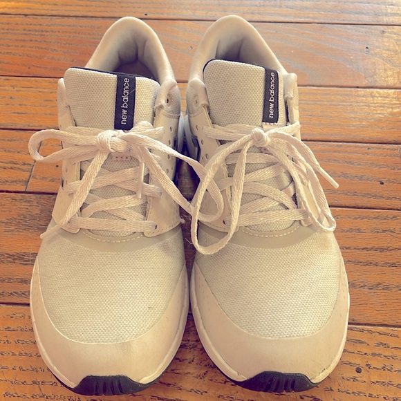New balance shoes. Size 7. Cream in color. Very nice shoes. - Picture 2 of 3
